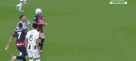 意甲关键战成“滑稽平局”：米兰0-0尤文，魔笛多次送饼前锋不吃